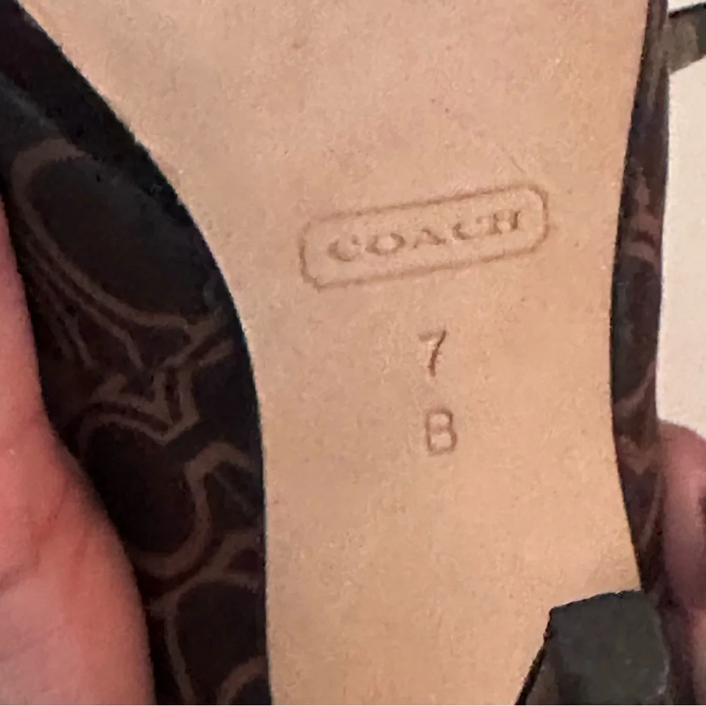 Coach high heel pumps - Picture 11 of 13